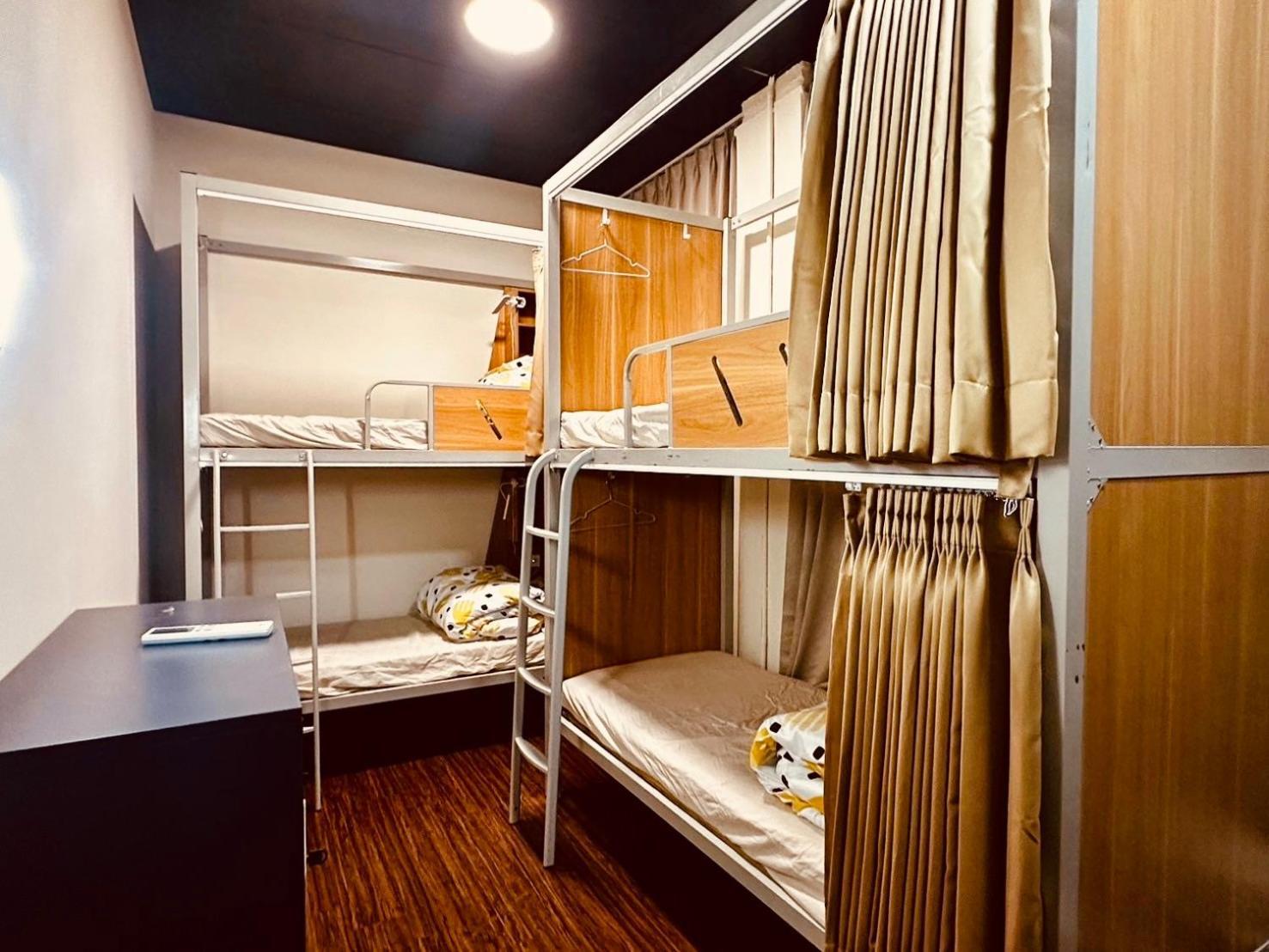 Like Hostel & Bar Lounge Гаосюн Екстер'єр фото